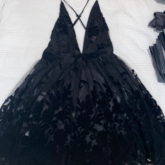 Black Short Dress - Picture 1 of 6